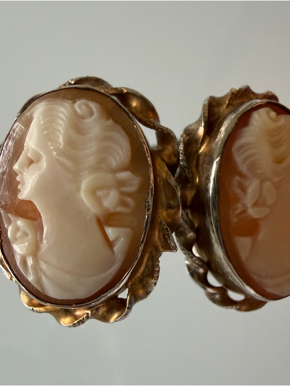 Vintage Shell Cameo Earrings - Picture 9 of 16